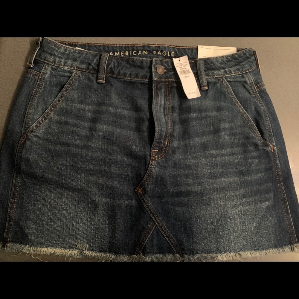 American Eagle mini skirt